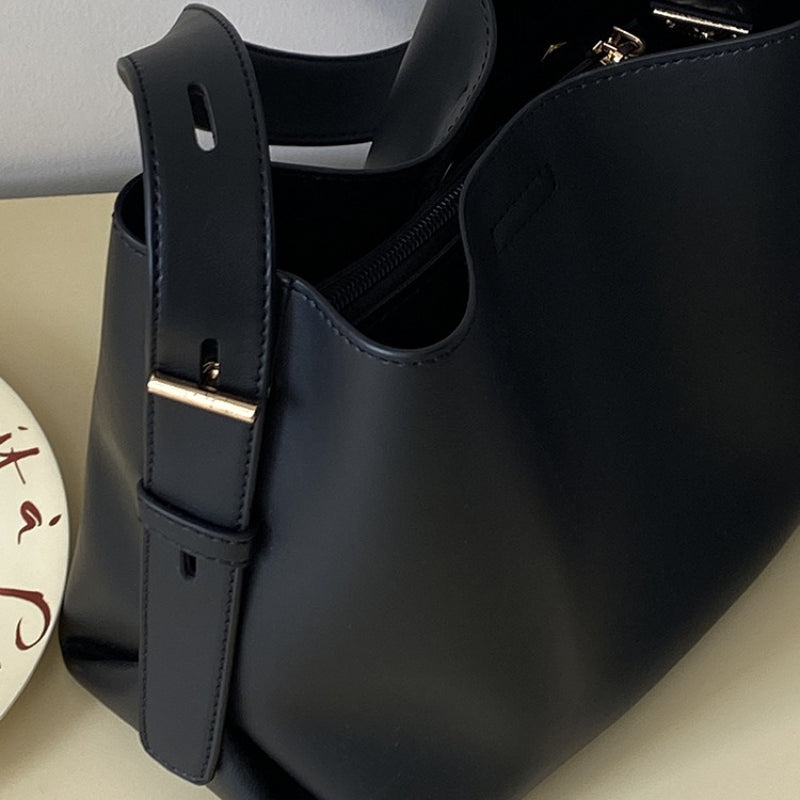 1pc Women' \u002F Large Tote Bag with Adjustable Crossbody\u002FShoulder Strap & Zipper Closure - Handbag Suitable for Commuting,,, Travel, Elegant Gift for Office, Casual, Daily Use (Dry Cleanable)