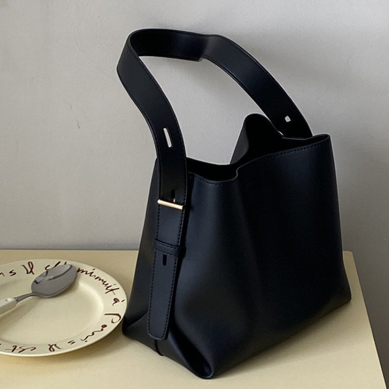 1pc Women' \u002F Large Tote Bag with Adjustable Crossbody\u002FShoulder Strap & Zipper Closure - Handbag Suitable for Commuting,,, Travel, Elegant Gift for Office, Casual, Daily Use (Dry Cleanable)
