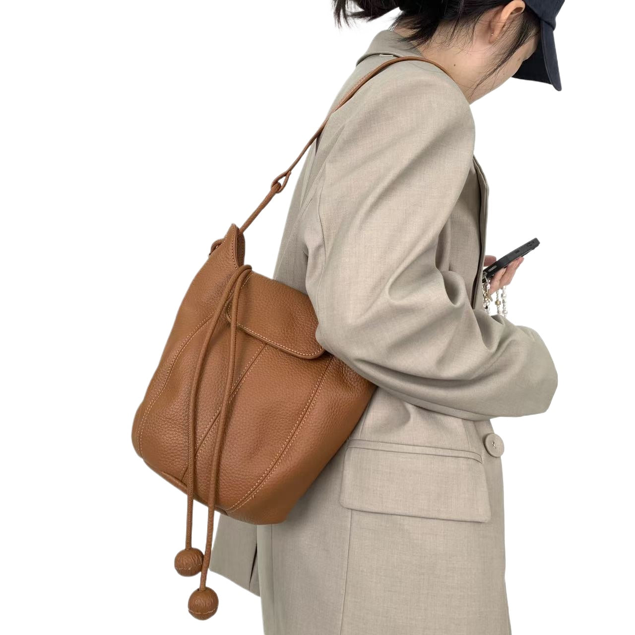Genuine Leather Crossbody Bag for Women - Stylish Minimalist Handbag Featuring Zipper Closure, Gold-Toned Accents & Removable Strap, Compact Daily Purse for Work And Travel, \u002FBrown\u002F, Crossbody Bag
