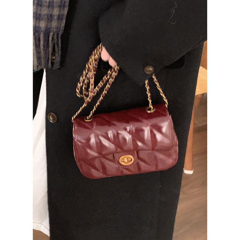 Style Women's Bag 2024 New Winter Versatile Quilted Chain Small Square Bag Fashion Retro Shoulder Crossbody Bag